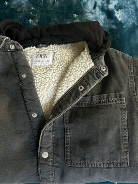 ZARA Boys Sherpa-Lined Hooded Denim Jacket in Charcoal Gray